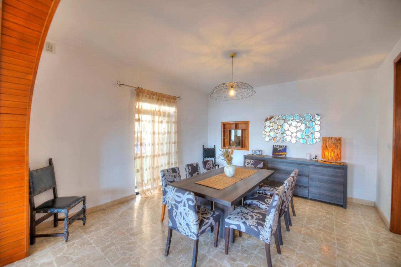 Enormous 3Bedrooms Seafront With Balcony Pdeh1-1 Sliema Bagian luar foto